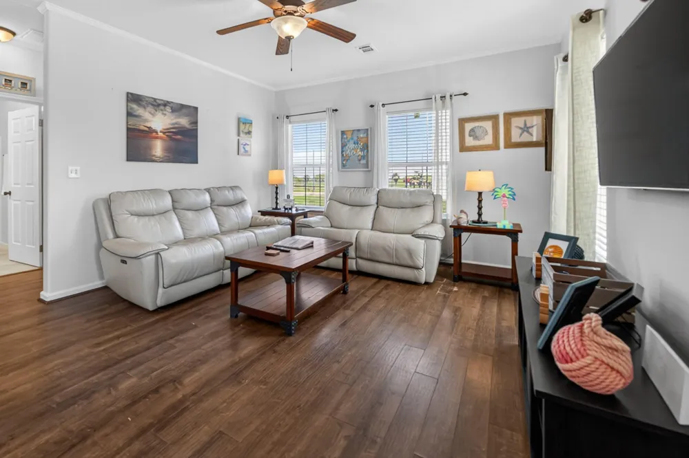 2019 Flamingo Drive Crystal Beach, TX 77650