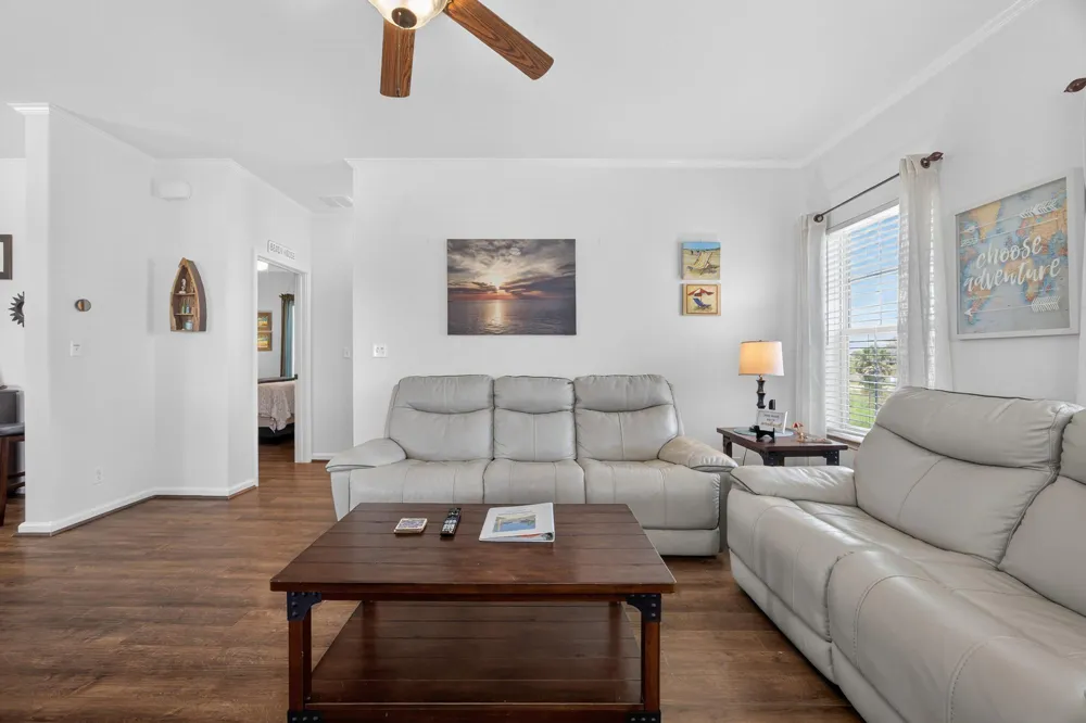 2019 Flamingo Drive Crystal Beach, TX 77650