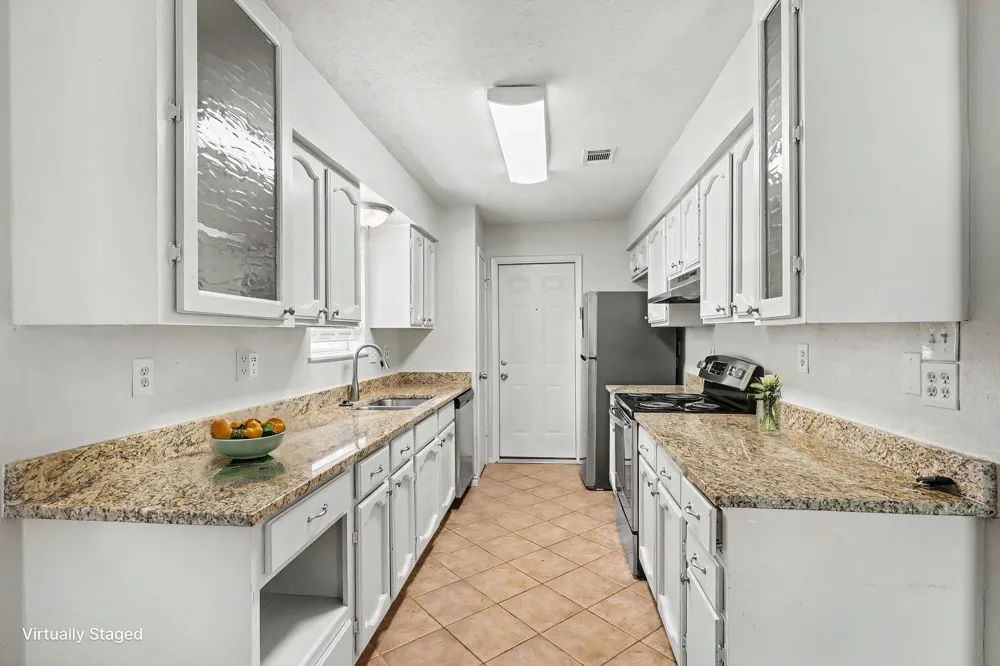 16422 Hibiscus Lane Friendswood, TX 77546