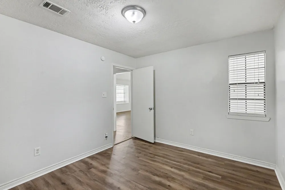 16422 Hibiscus Lane Friendswood, TX 77546