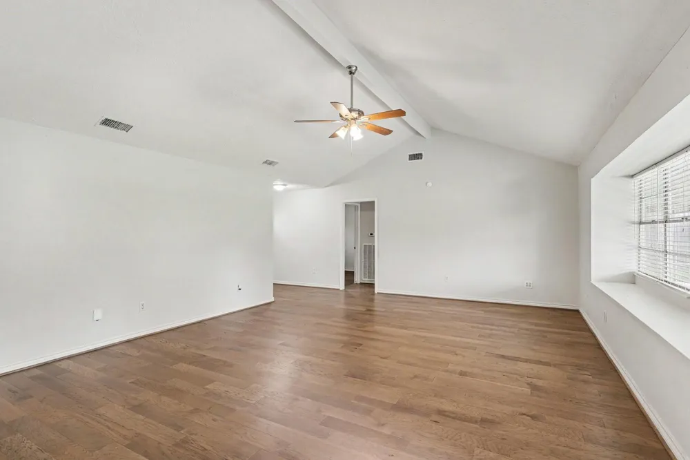 16422 Hibiscus Lane Friendswood, TX 77546