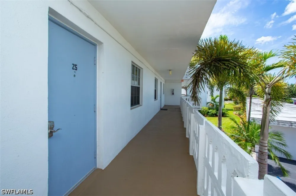Saint Andrews Boulevard #A25 Naples, FL 34113