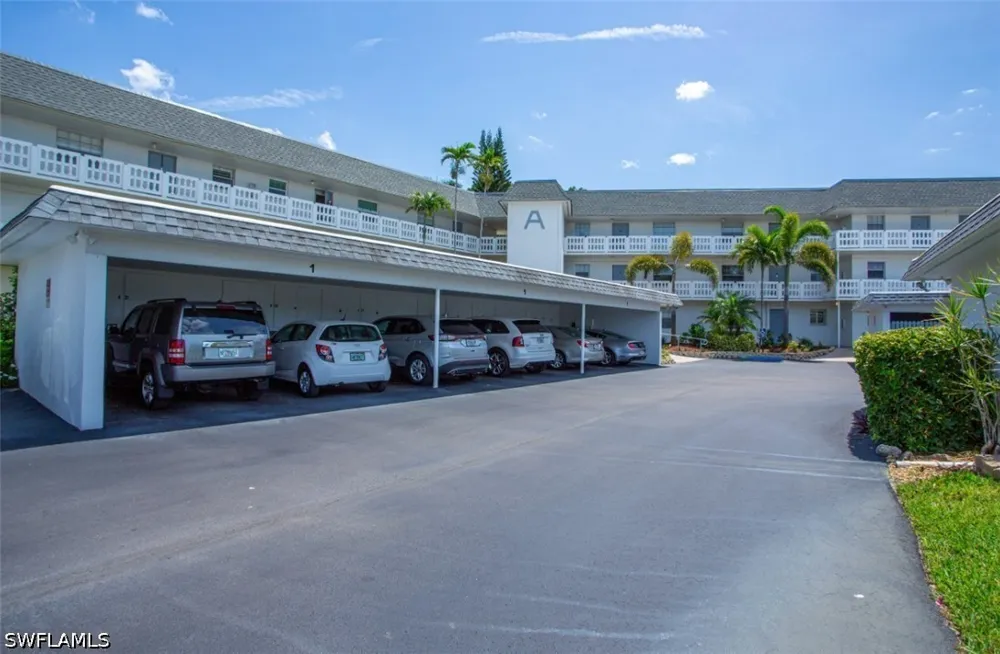 Saint Andrews Boulevard #A25 Naples, FL 34113