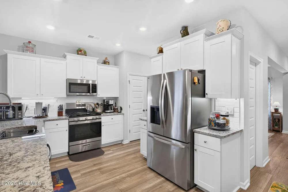 9305 Little Osprey Drive Calabash, NC 28467