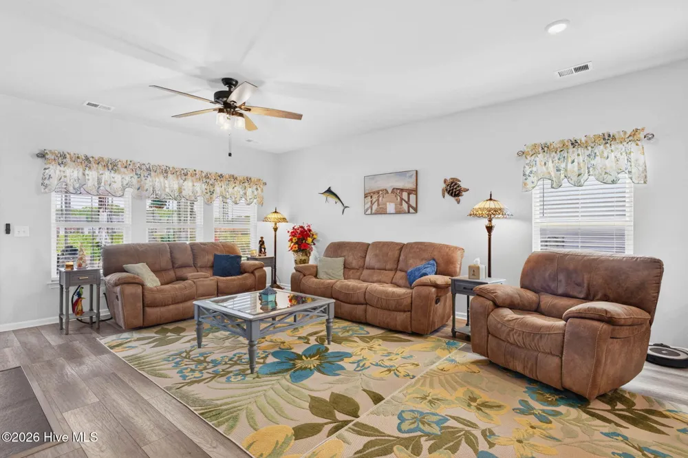 9305 Little Osprey Drive Calabash, NC 28467