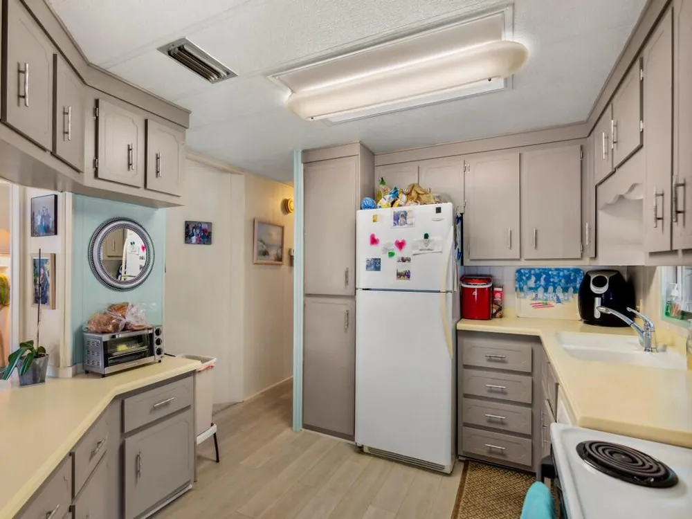 293 NE Moonstone Drive Jensen Beach, FL 34957