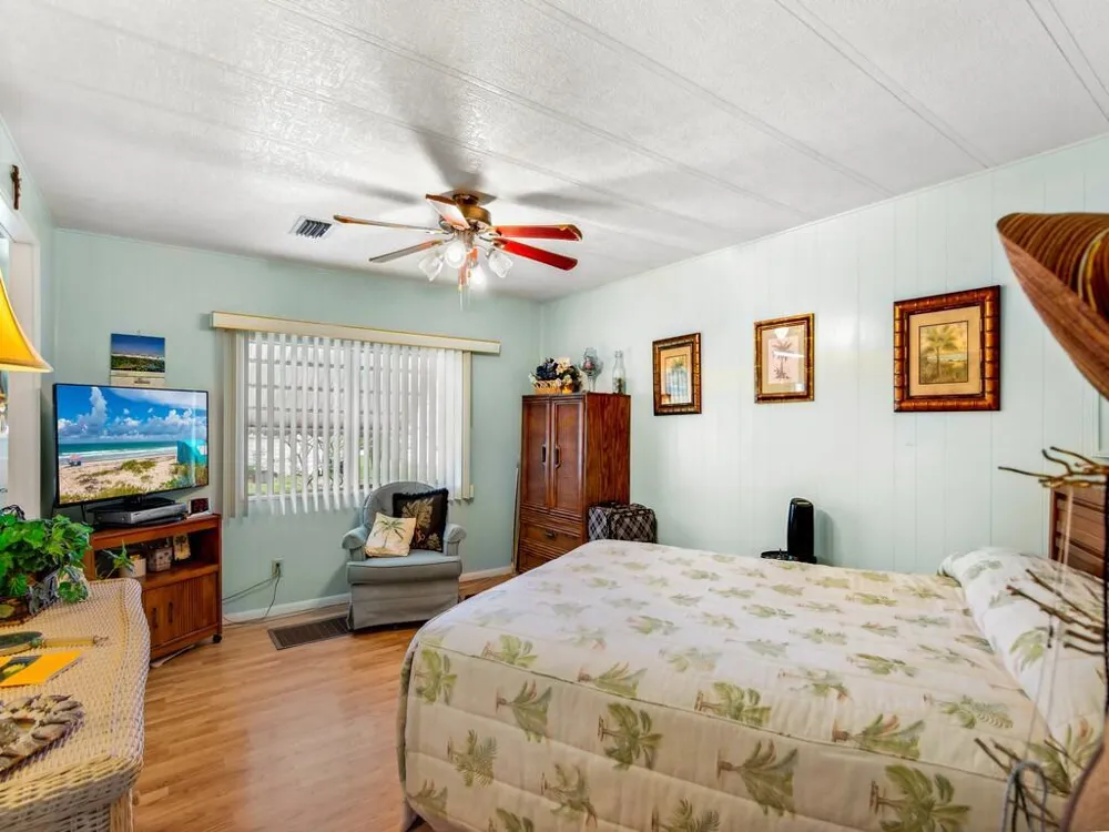 293 NE Moonstone Drive Jensen Beach, FL 34957