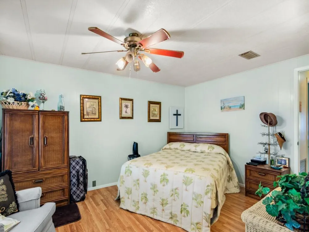 293 NE Moonstone Drive Jensen Beach, FL 34957