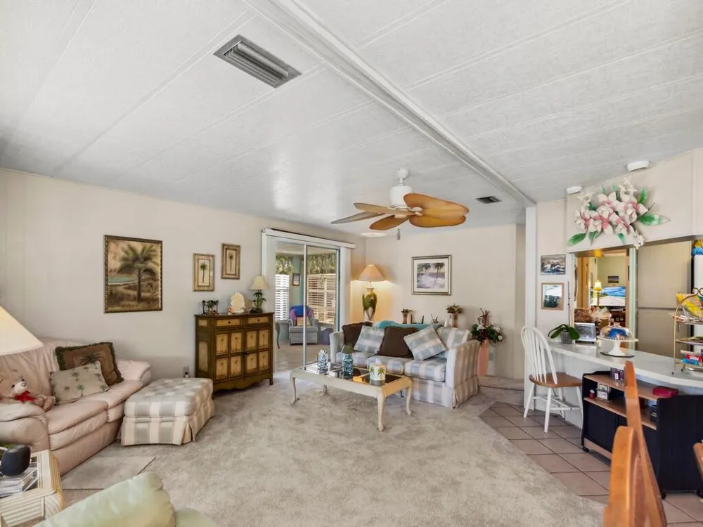 293 NE Moonstone Drive Jensen Beach, FL 34957