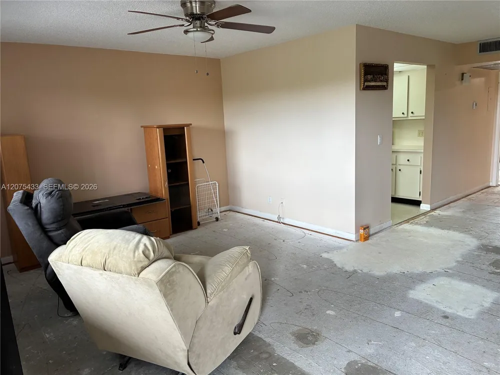 Address Not Shown Pembroke Pines, FL 33027