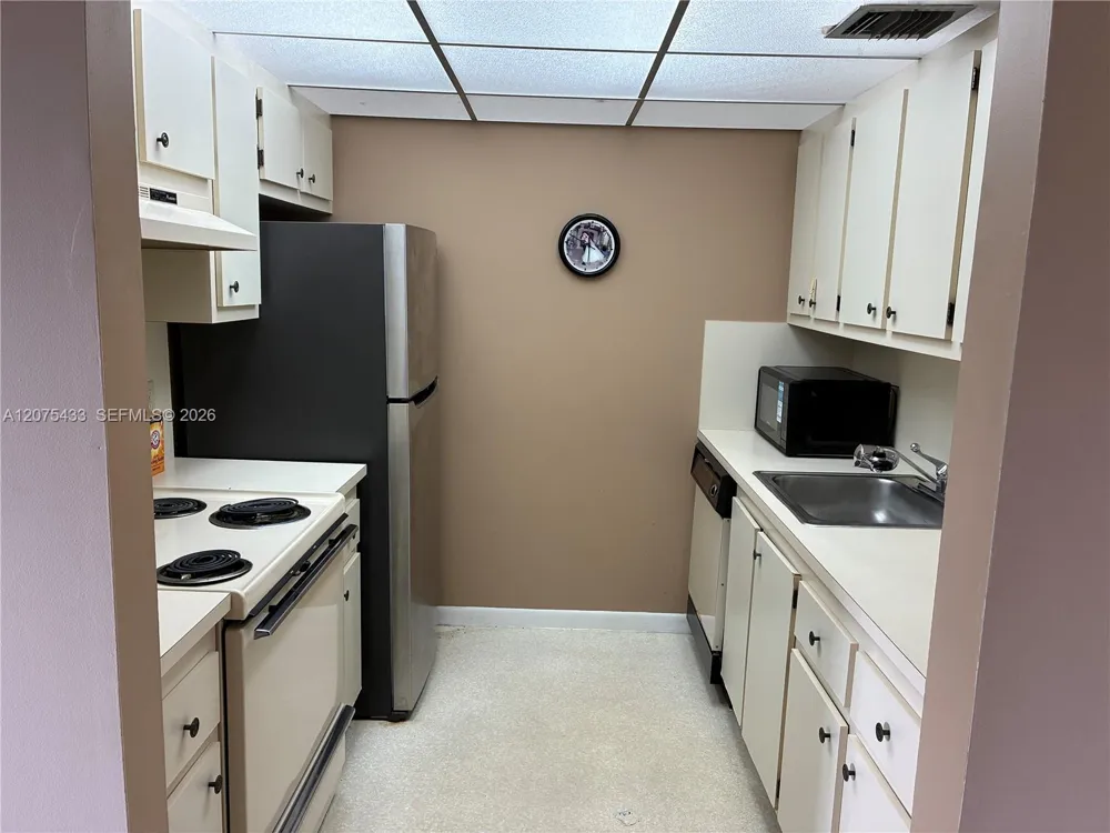 Address Not Shown Pembroke Pines, FL 33027