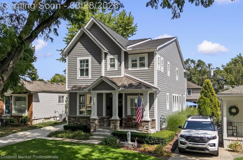 663 Herald Street Plymouth City, MI 48170