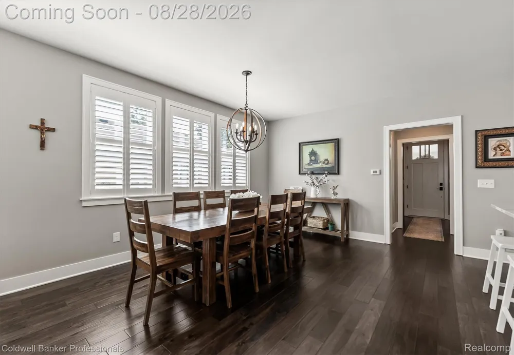 663 Herald Street Plymouth City, MI 48170