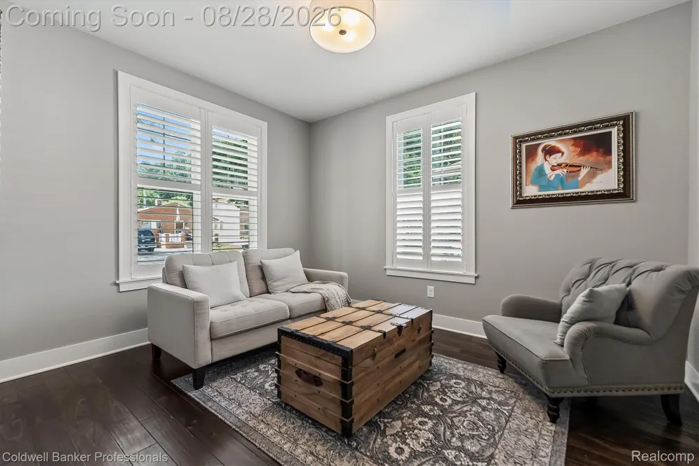663 Herald Street Plymouth City, MI 48170
