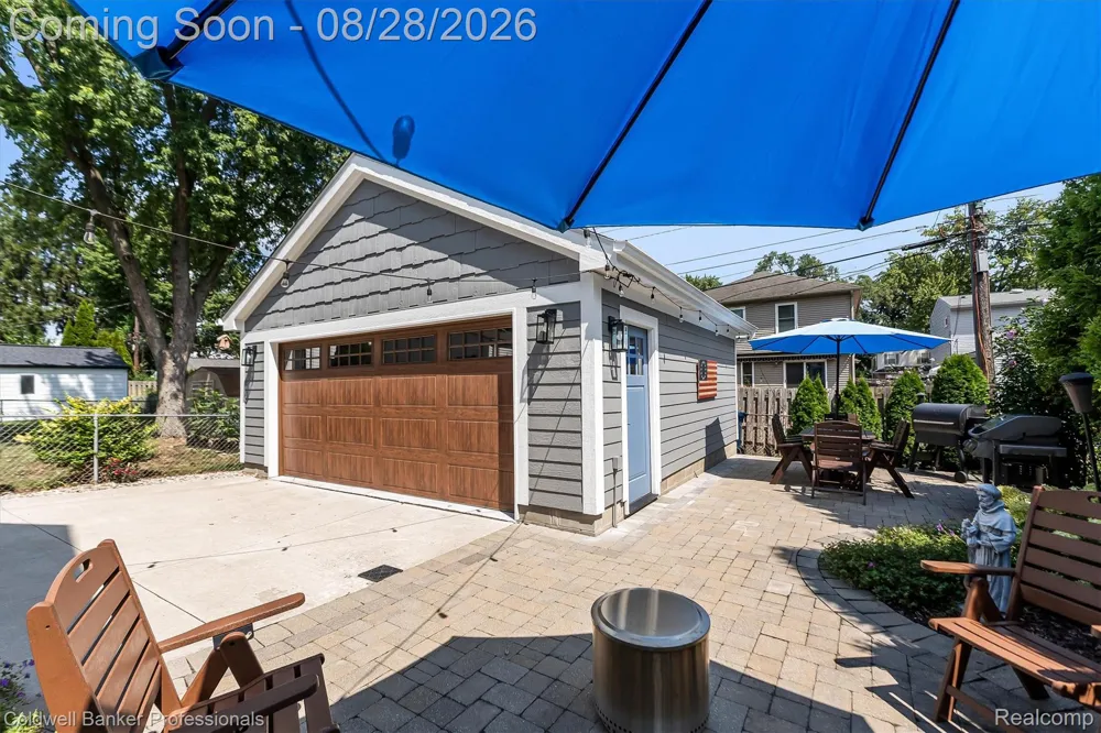 663 Herald Street Plymouth City, MI 48170