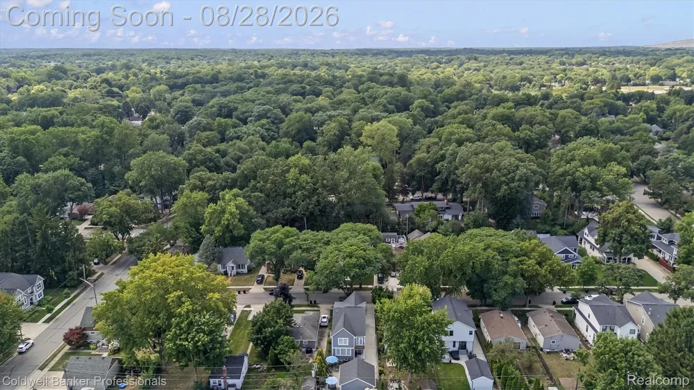 663 Herald Street Plymouth City, MI 48170