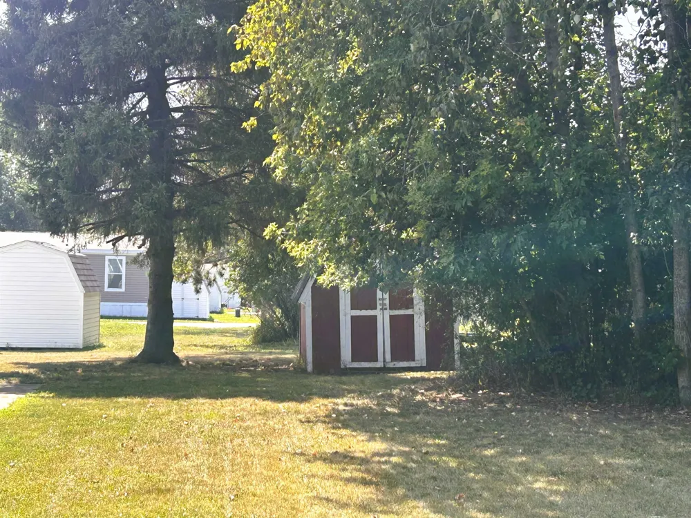 1147 Barnswood Court Union Charter Township, MI 48858