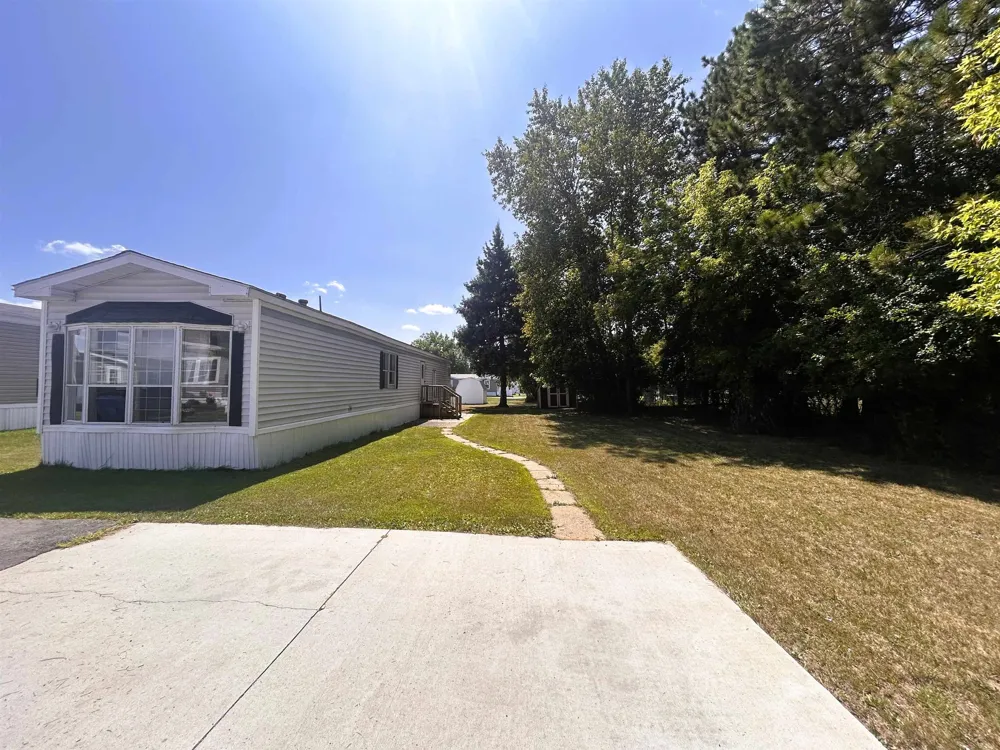 1147 Barnswood Court Union Charter Township, MI 48858
