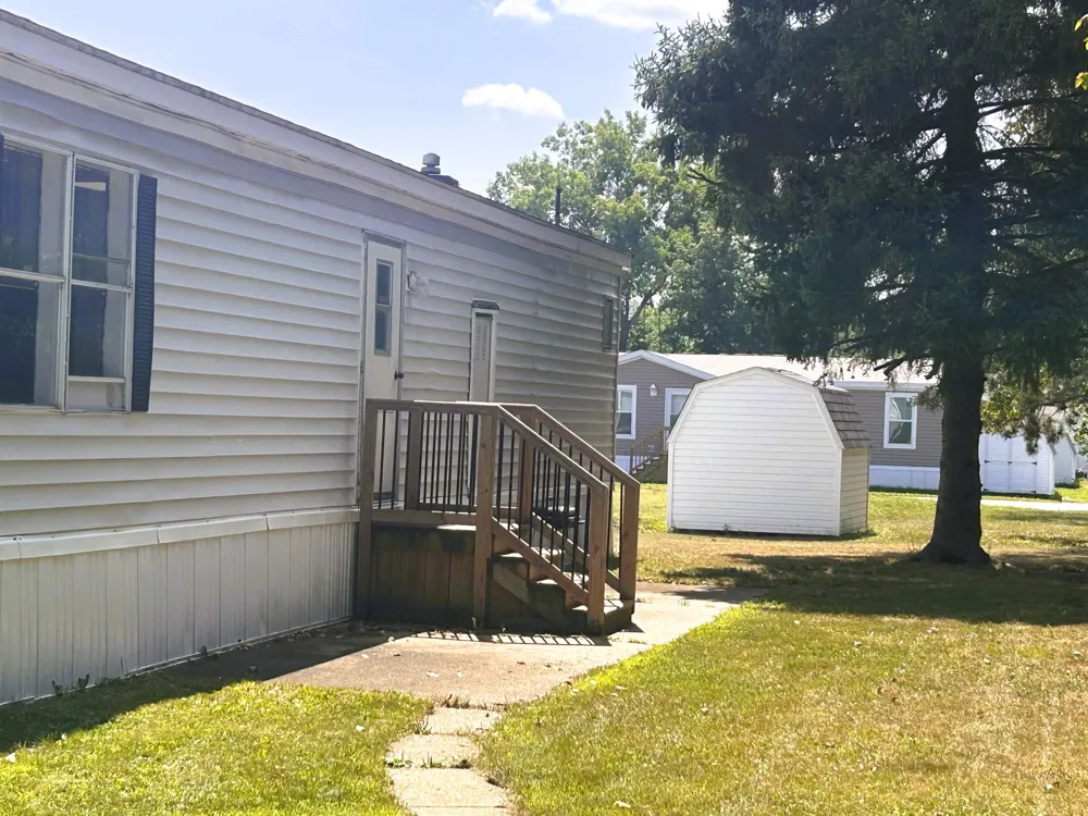 1147 Barnswood Court Union Charter Township, MI 48858