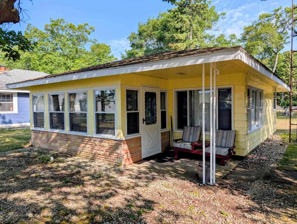 4953 E Center Sims Township, MI 48703