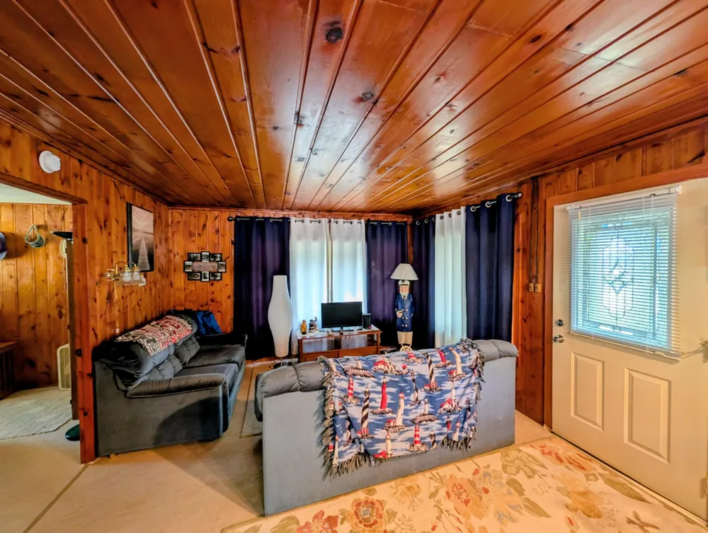 4953 E Center Sims Township, MI 48703