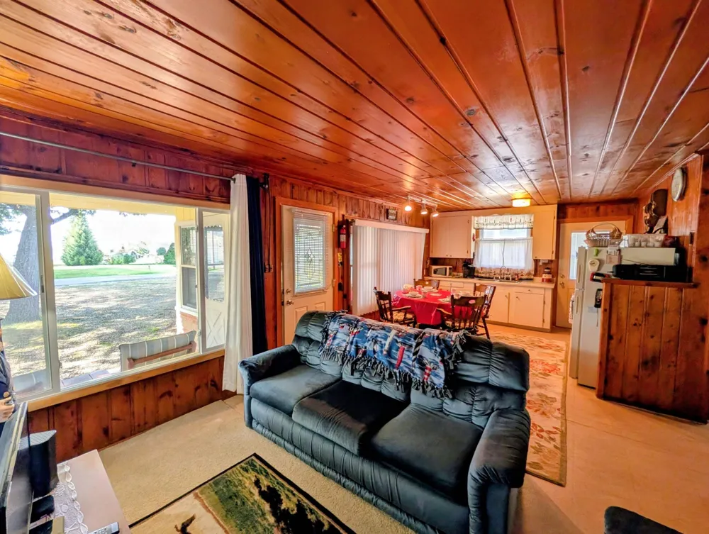 4953 E Center Sims Township, MI 48703
