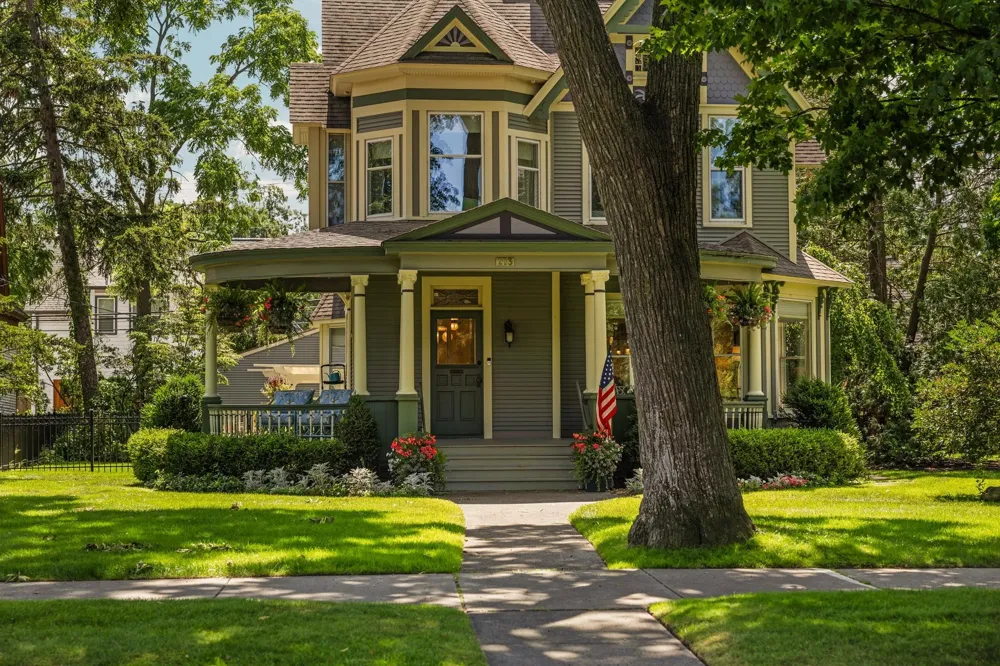 213 Sixth Street Traverse City City, MI 49684