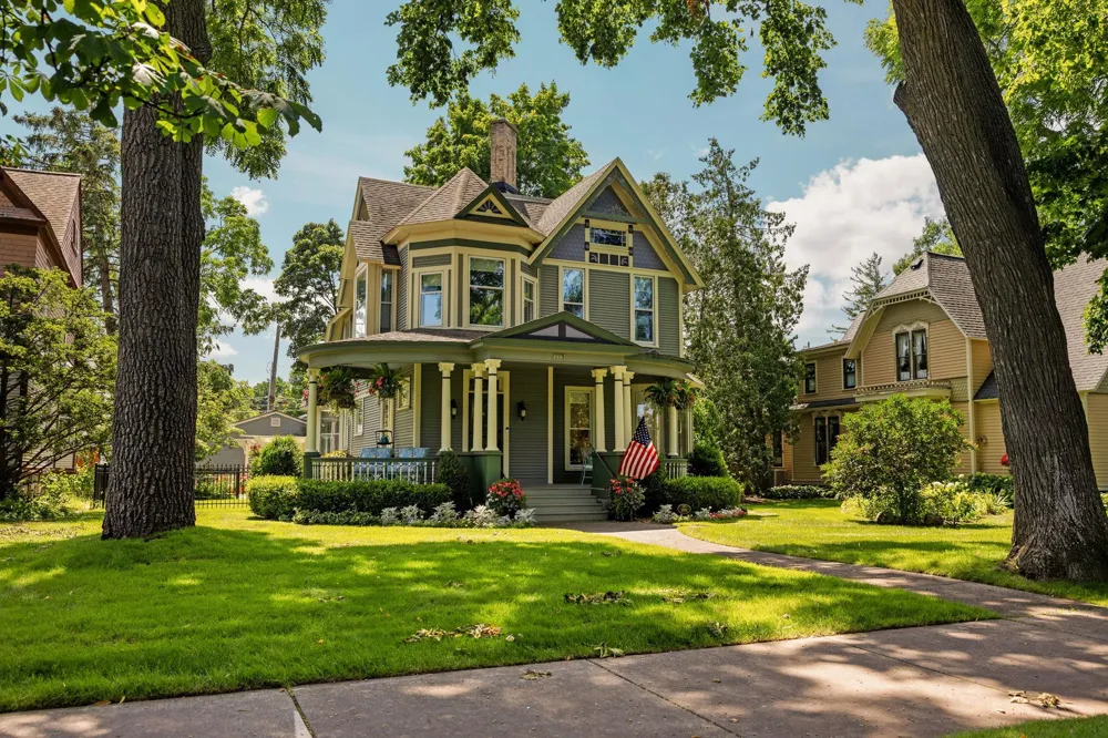 213 Sixth Street Traverse City City, MI 49684