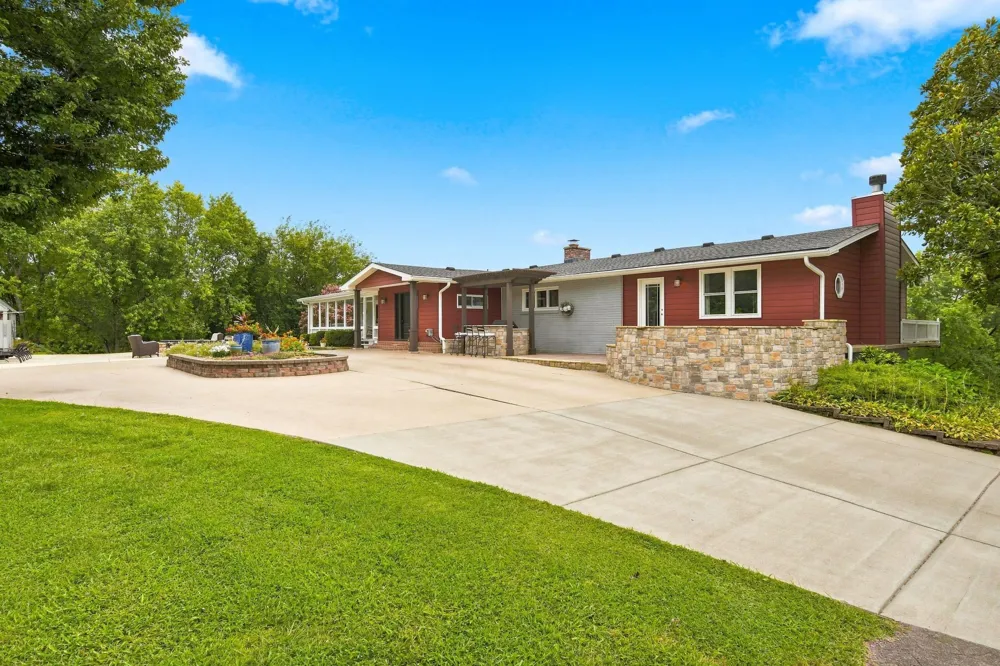 344 Peach Valley Rd Gallatin, TN 37066