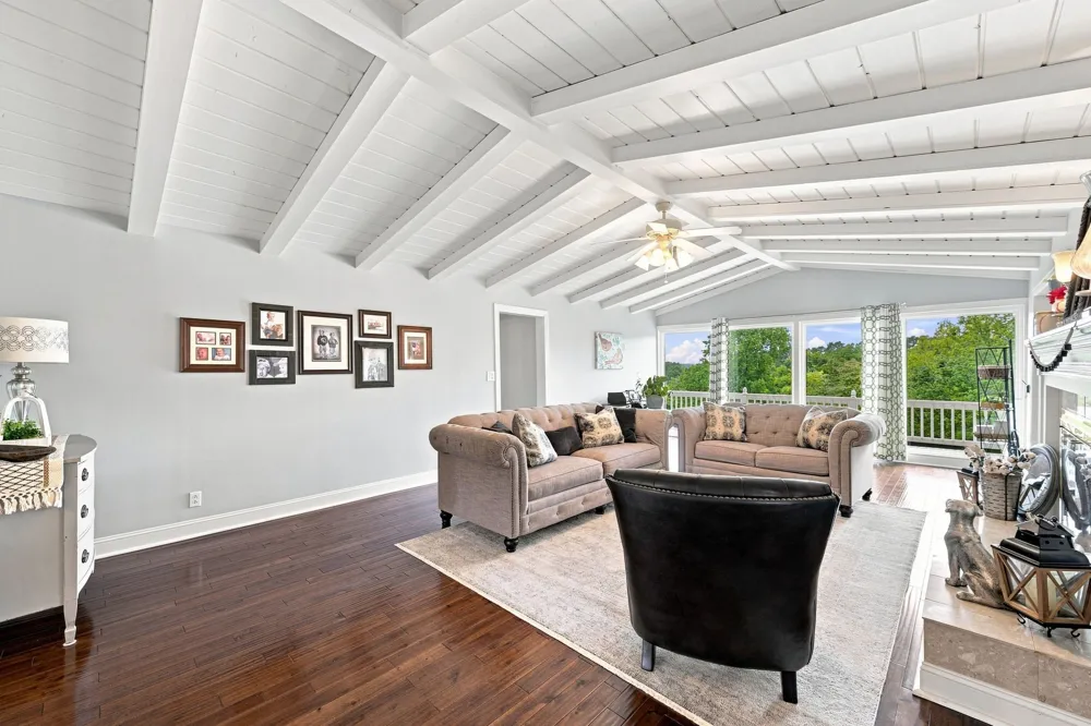 344 Peach Valley Rd Gallatin, TN 37066