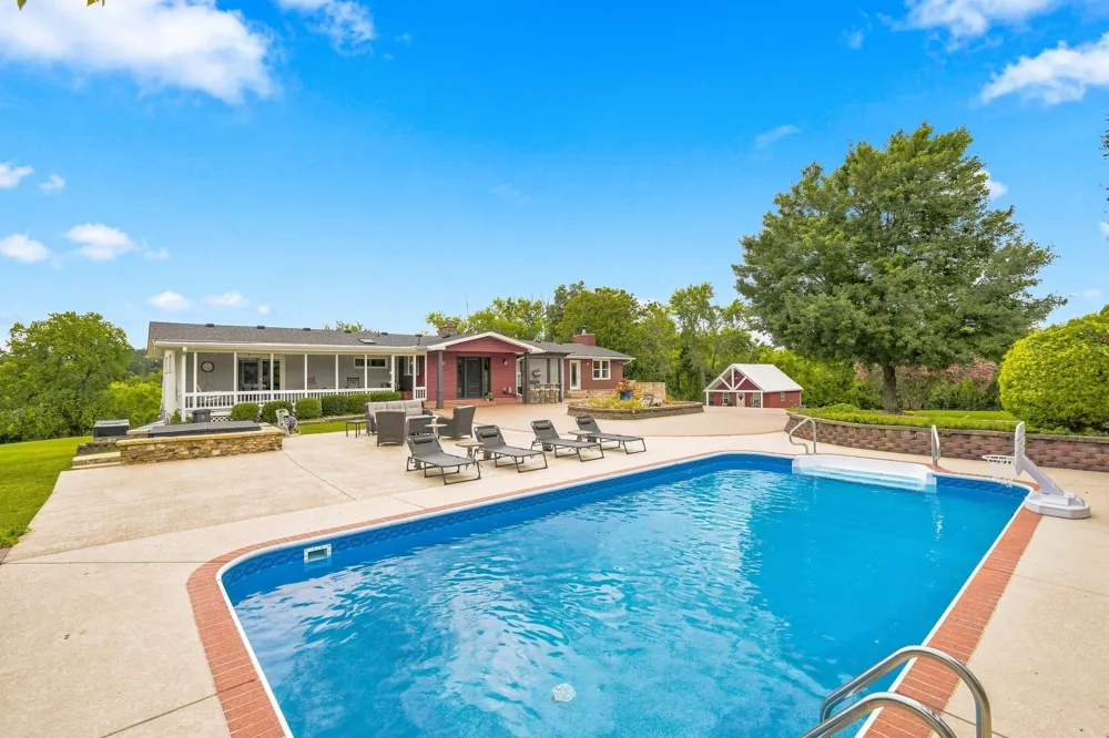344 Peach Valley Rd Gallatin, TN 37066