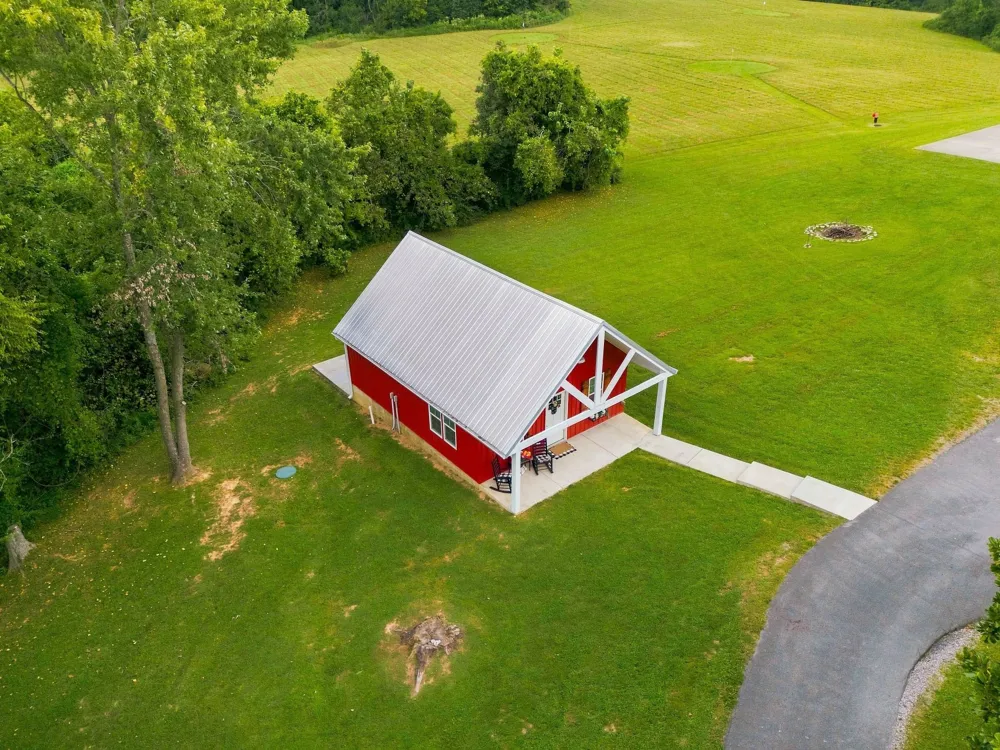 344 Peach Valley Rd Gallatin, TN 37066