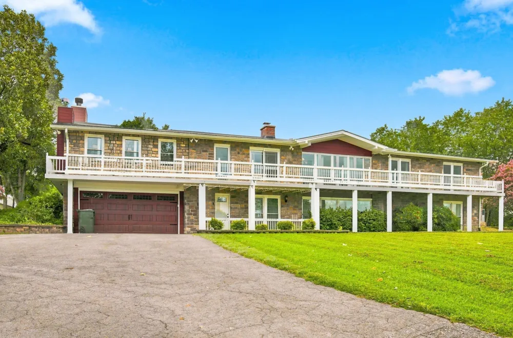 344 Peach Valley Rd Gallatin, TN 37066