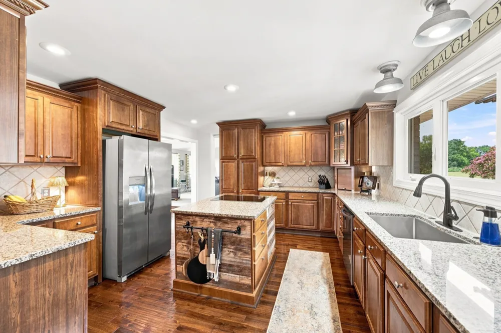 344 Peach Valley Rd Gallatin, TN 37066