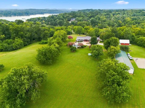344 Peach Valley Rd