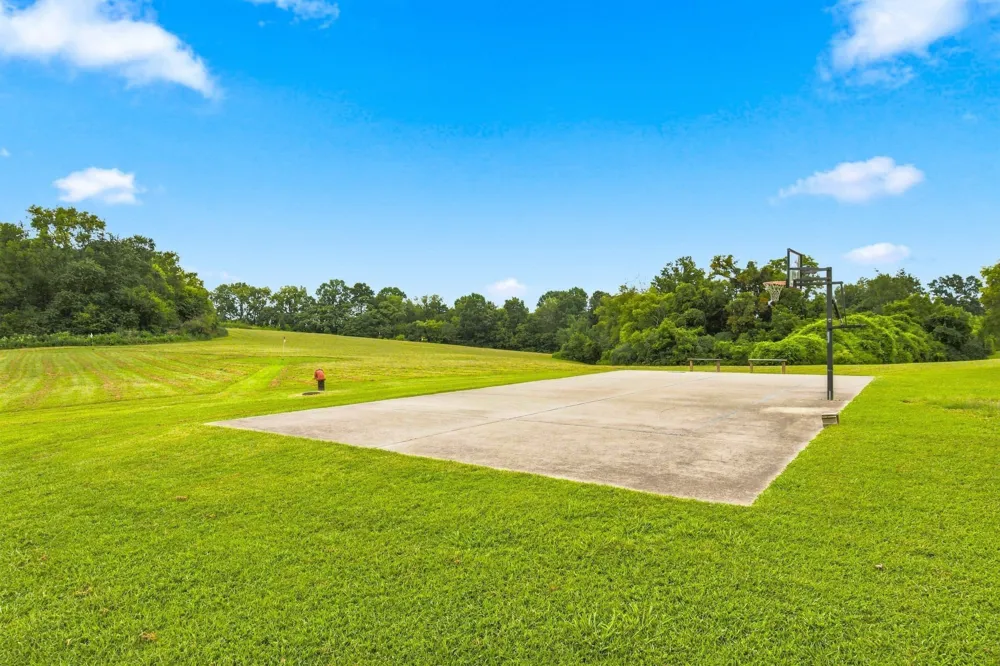 344 Peach Valley Rd Gallatin, TN 37066