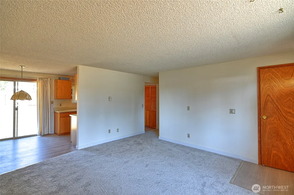 6115 201st Pl NE Arlington, WA 98223