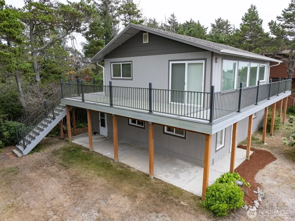 30110 J PLACE Ocean Park, WA 98640