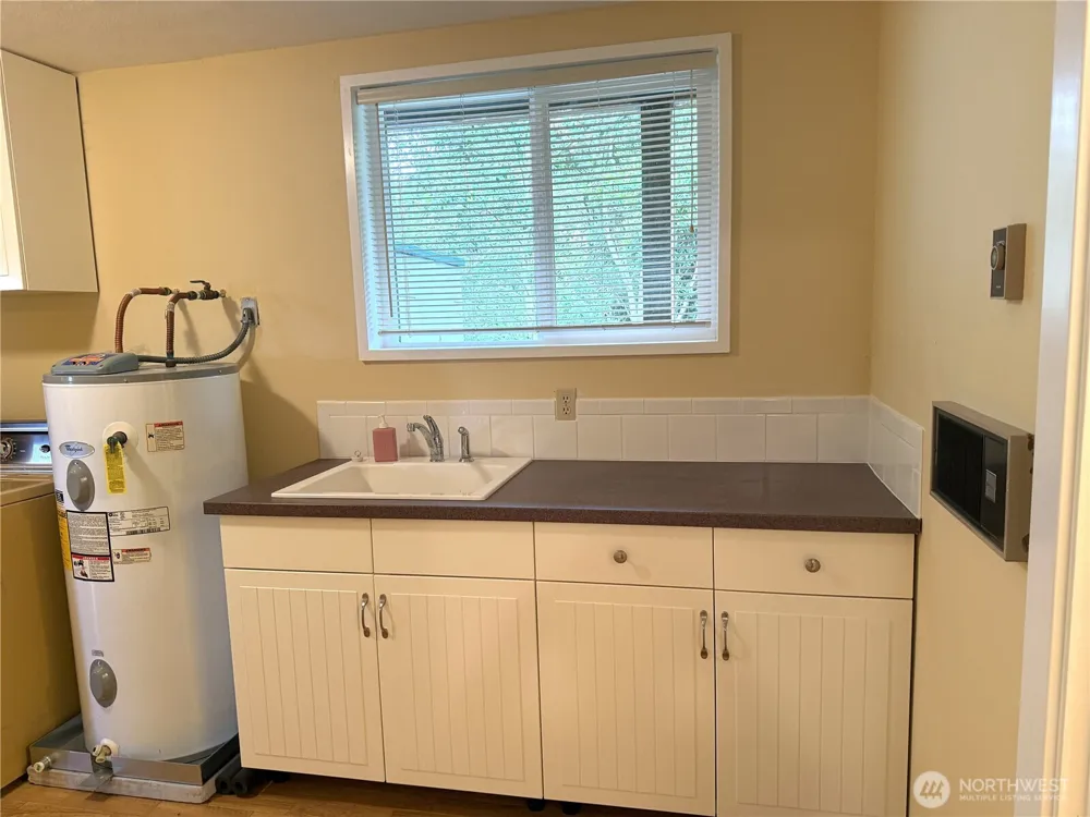 30110 J PLACE Ocean Park, WA 98640