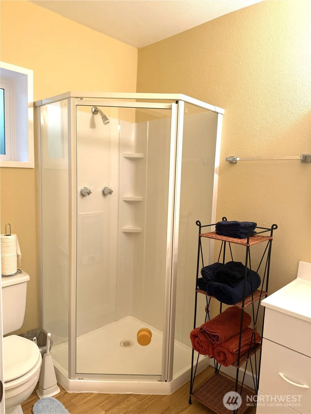 30110 J PLACE Ocean Park, WA 98640