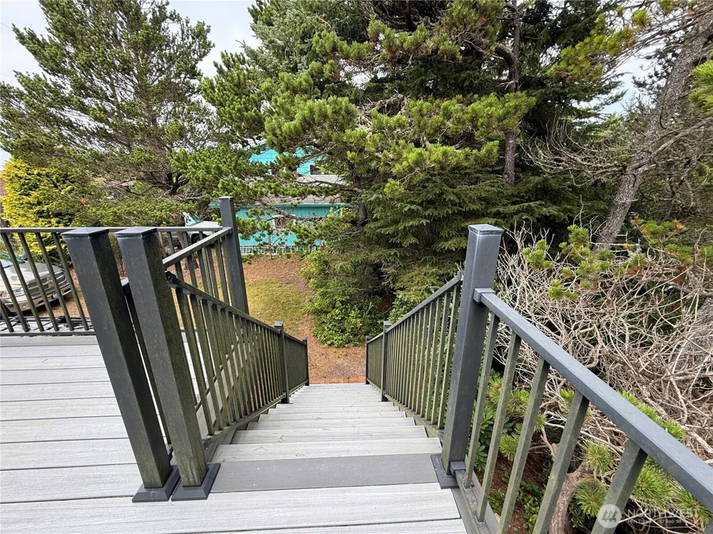 30110 J PLACE Ocean Park, WA 98640