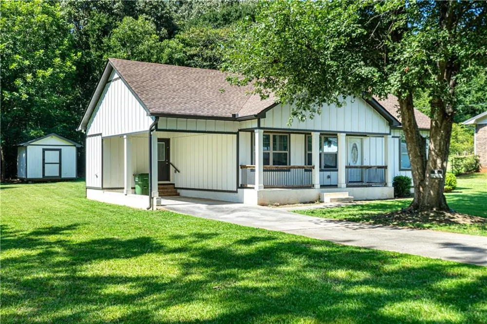224 Doster Avenue Monroe, GA 30656