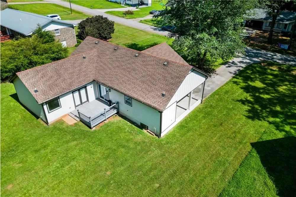 224 Doster Avenue Monroe, GA 30656