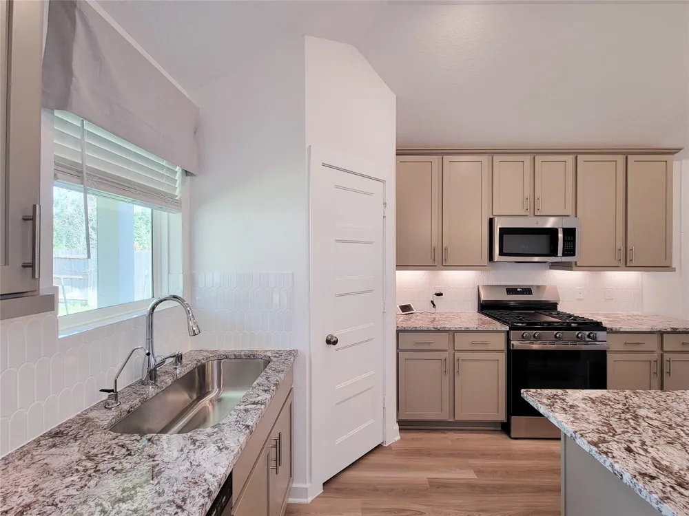 1706 Serenity Moon Drive Crosby, TX 77532