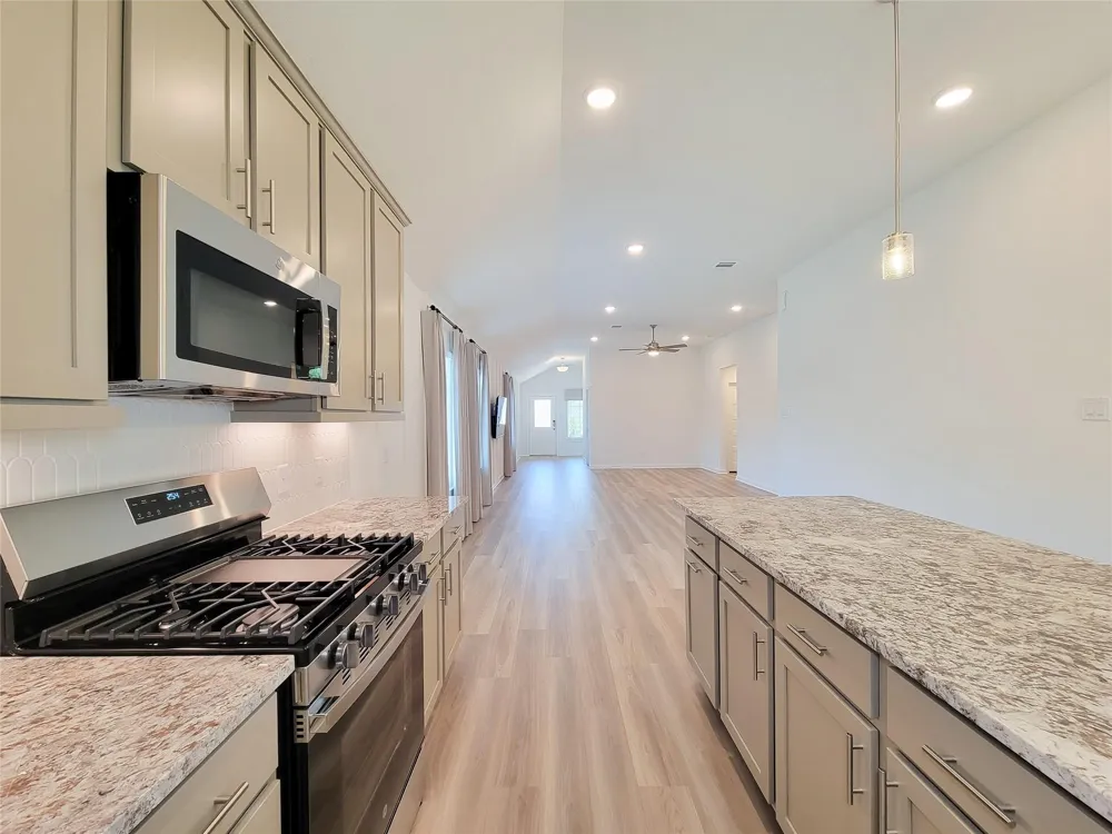 1706 Serenity Moon Drive Crosby, TX 77532