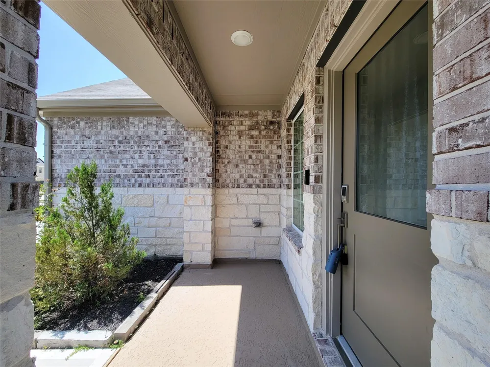 1706 Serenity Moon Drive Crosby, TX 77532