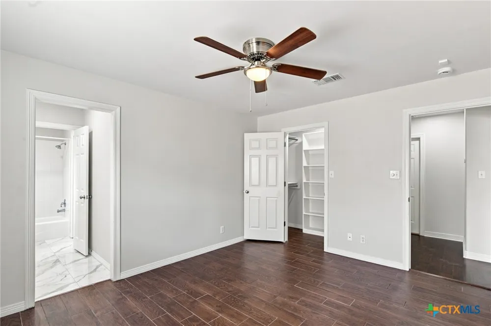 202 Ridge View Victoria, TX 77904