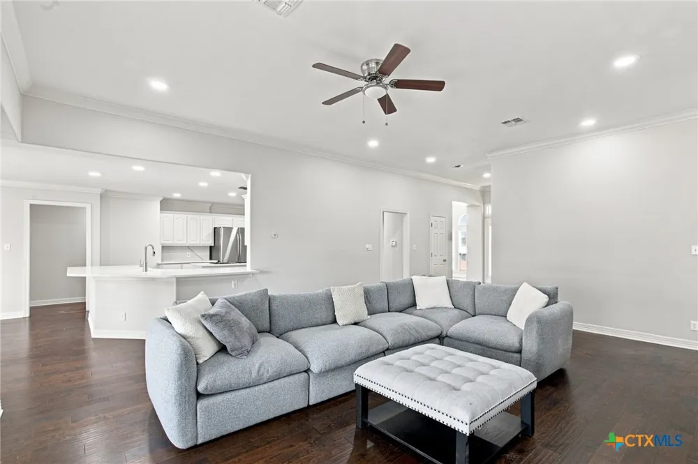 202 Ridge View Victoria, TX 77904