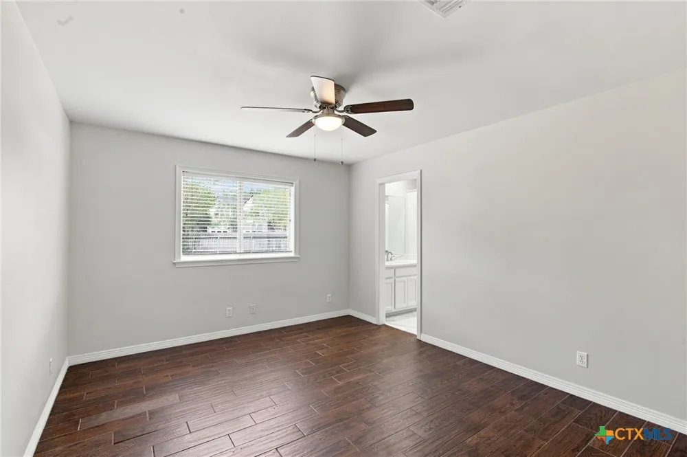202 Ridge View Victoria, TX 77904