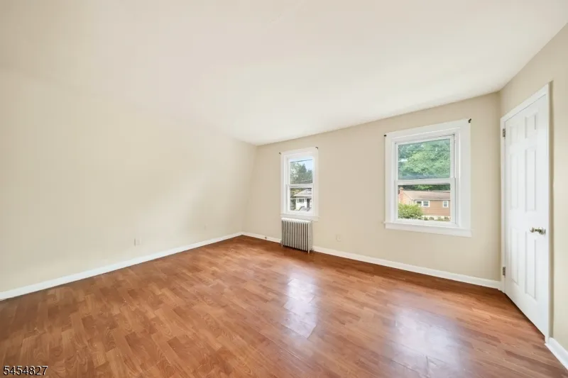 1871 W 4Th St Piscataway, NJ 08854